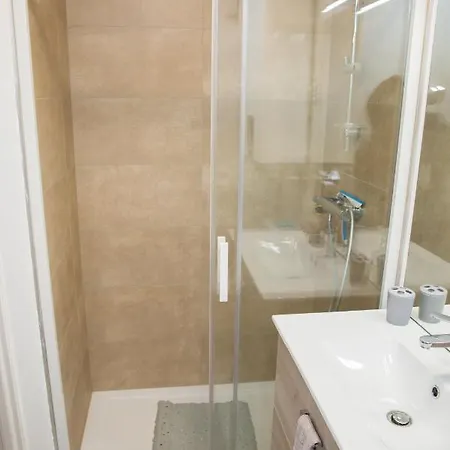 Comfort Needed - Appartement Confortable Et Calme *